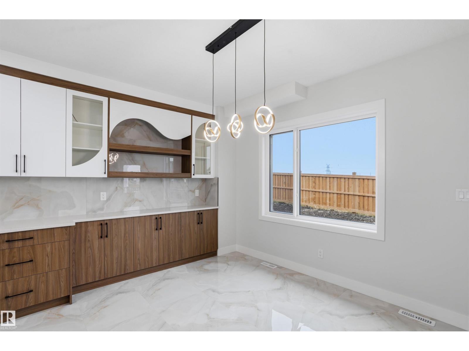 2314 6A AV SW, Edmonton — photo 16