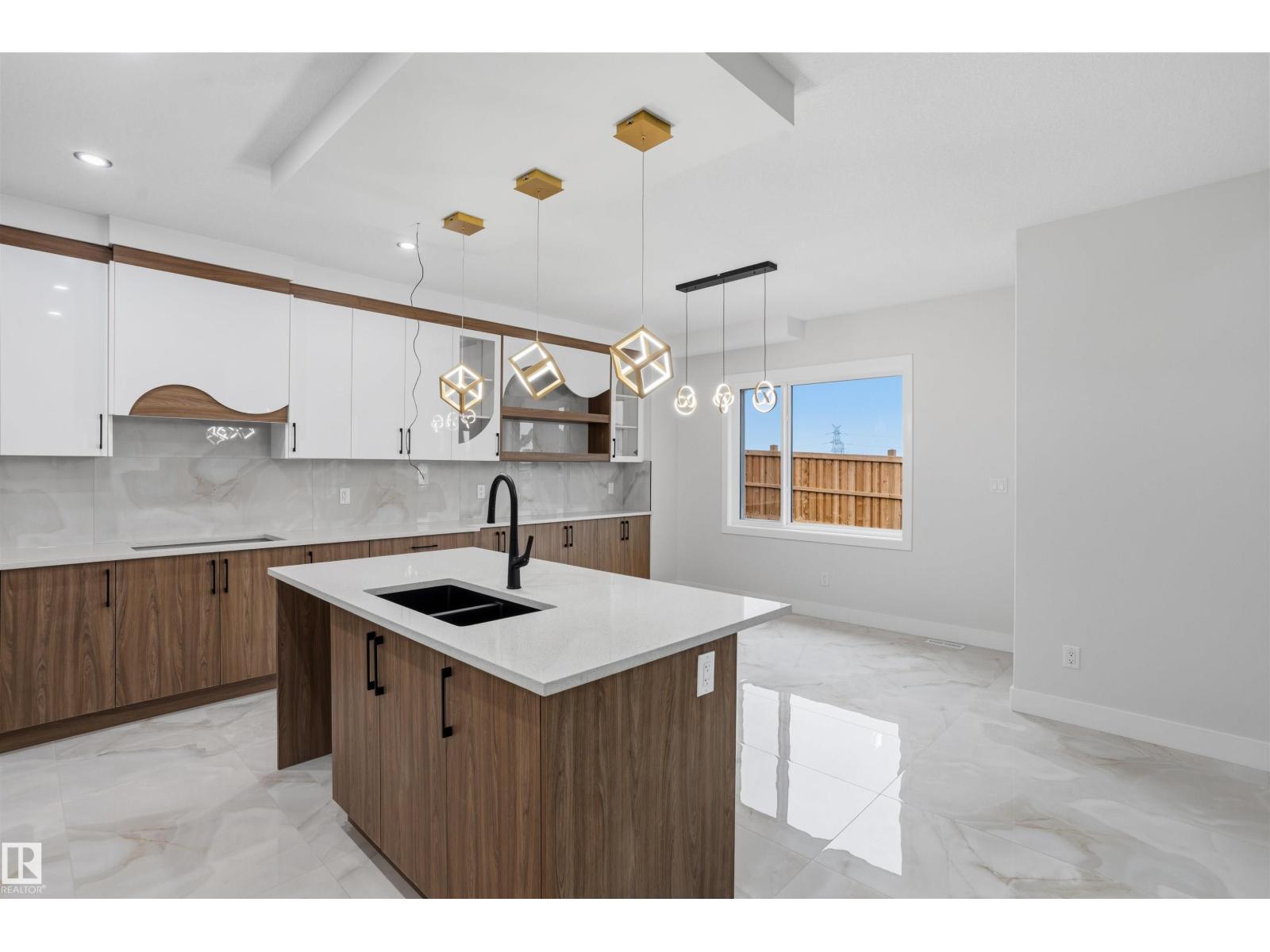 2314 6A AV SW, Edmonton — photo 13