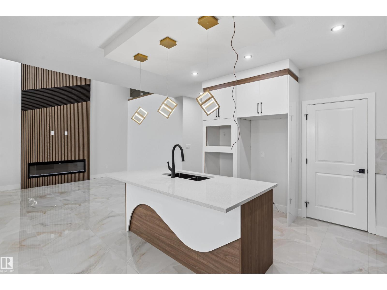 2314 6A AV SW, Edmonton — photo 17