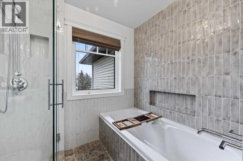Property photograph 32 for MLS A2354330