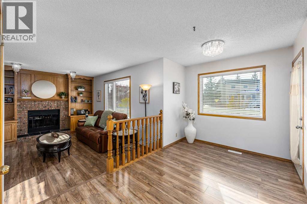 Property photograph 11 for MLS A2355458