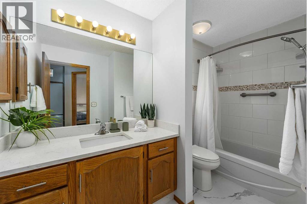 Property photograph 4 for MLS A2355458