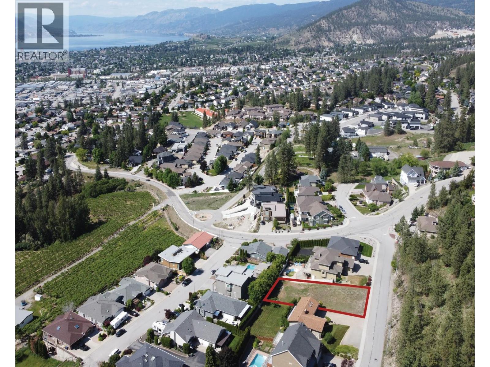 2931 JUNIPER Drive, Penticton