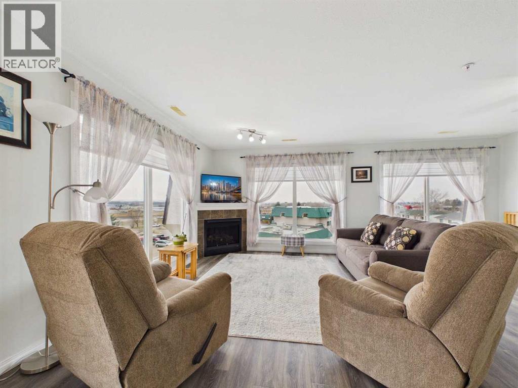 Listing photo – 411, 4425 Heritage Way, Lacombe