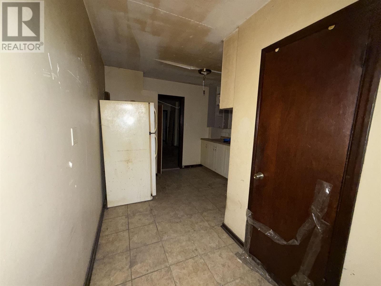 292 Pim ST - 10