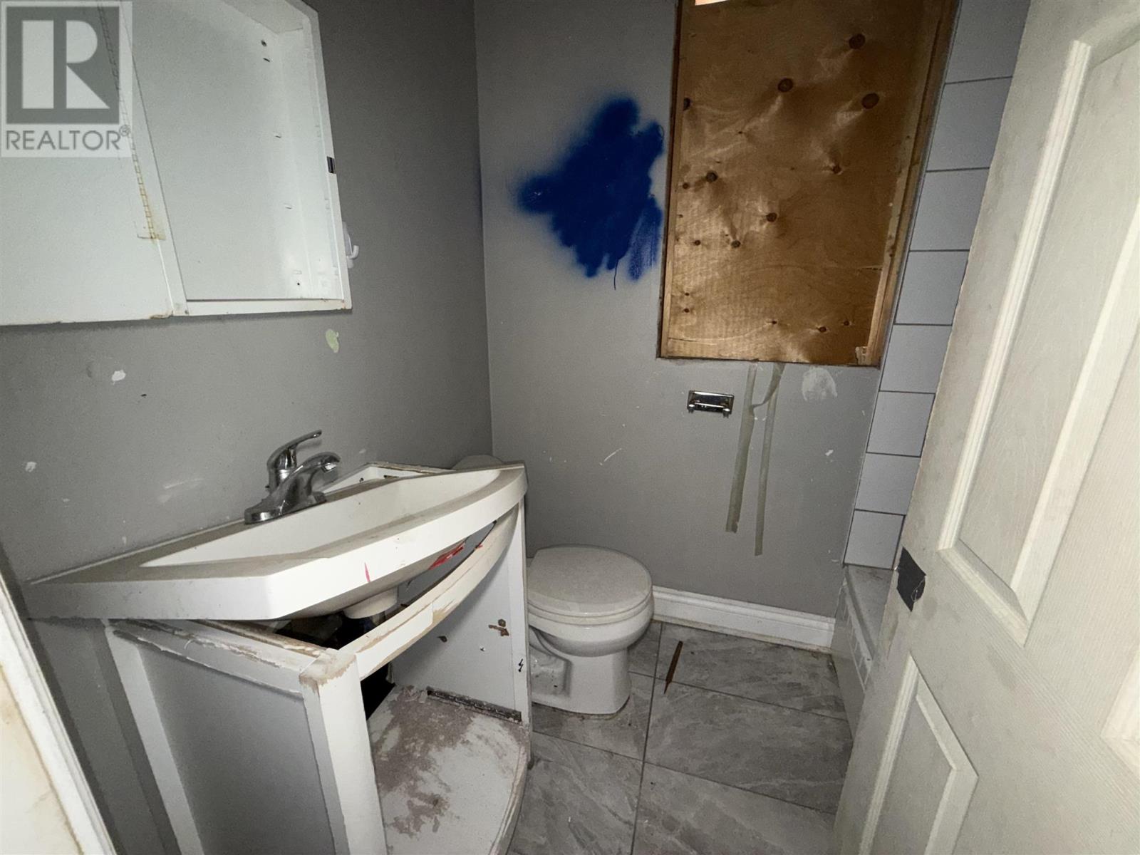 292 Pim ST - 16