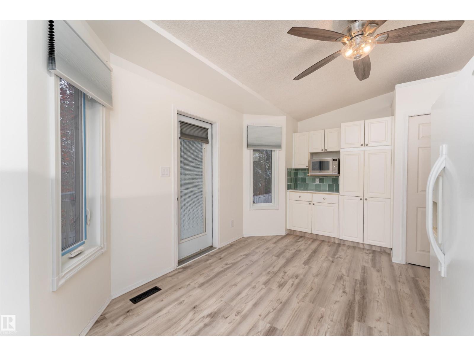 Property photograph 18 for MLS E4514694