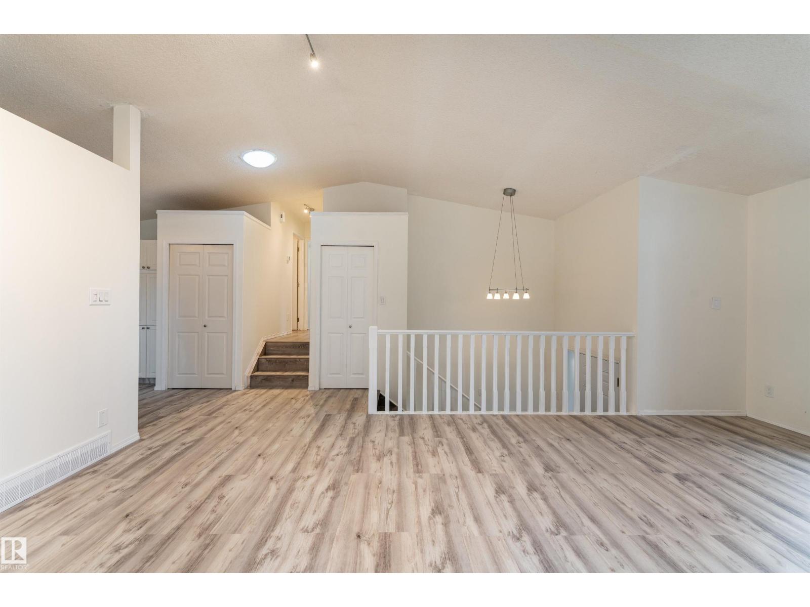 Property photograph 9 for MLS E4514694