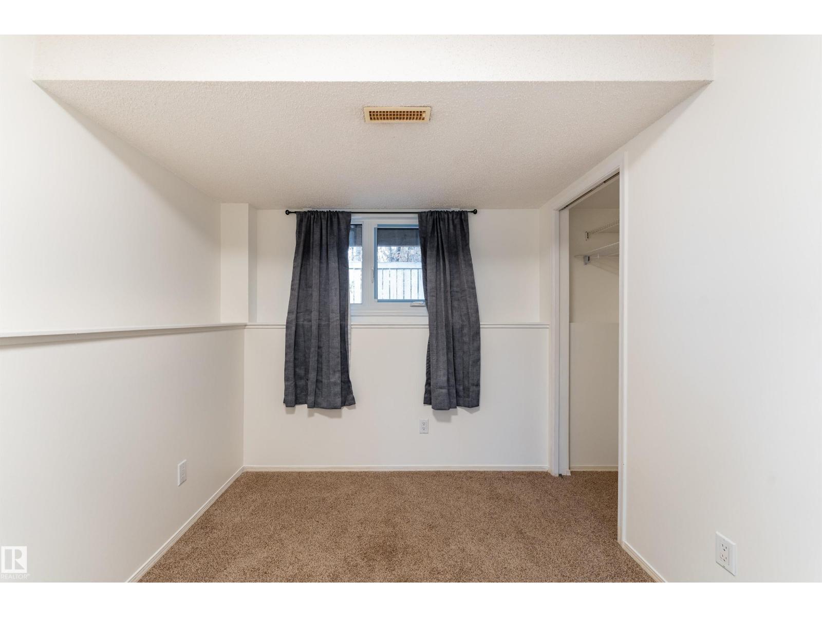 Property photograph 34 for MLS E4514694