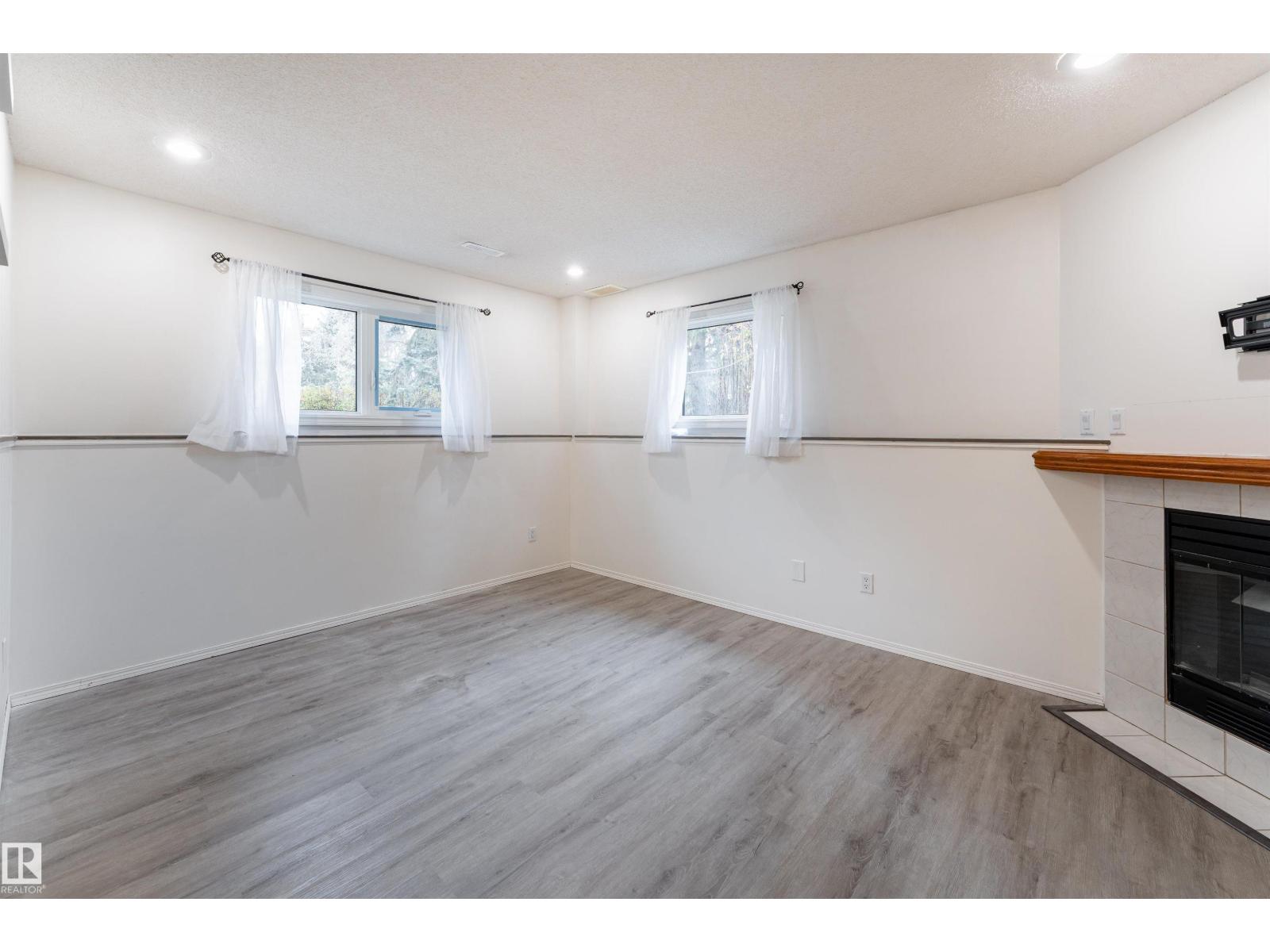 Property photograph 29 for MLS E4514694