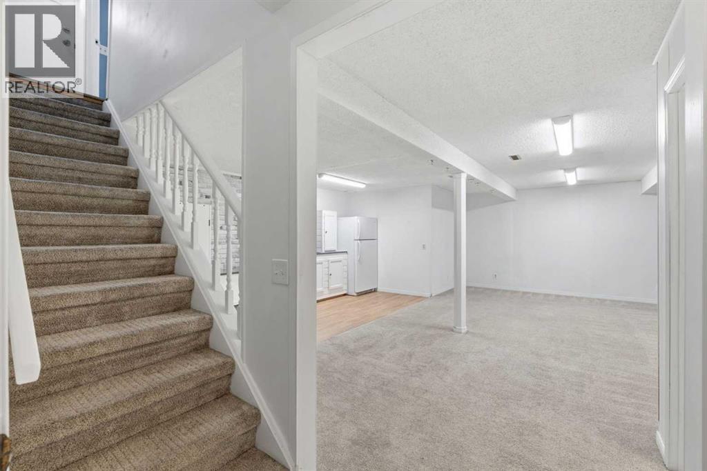 3 Glenport Road, Cochrane - Image 1