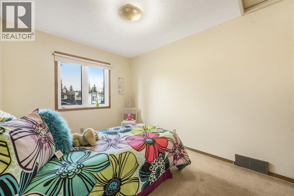 61 Shannon Crescent SW, Calgary — photo 29