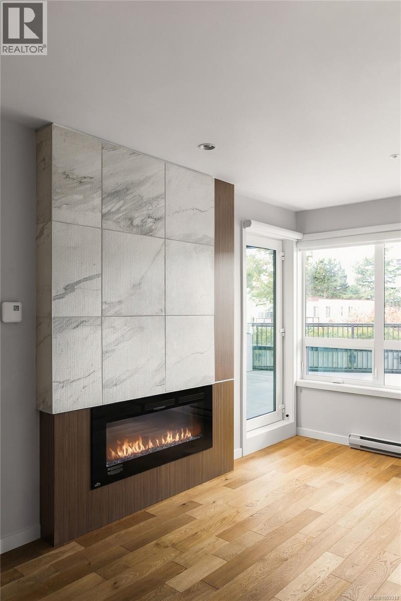 207 1018 Pentrelew Place, Victoria