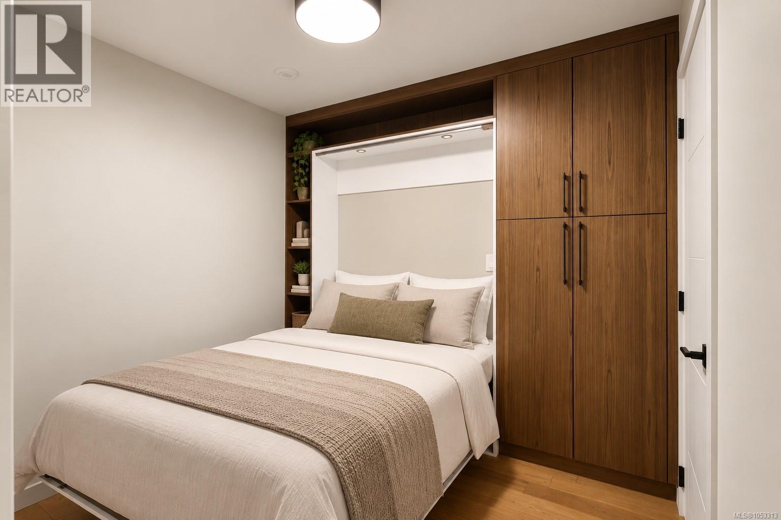 207 1018 Pentrelew Place, Victoria