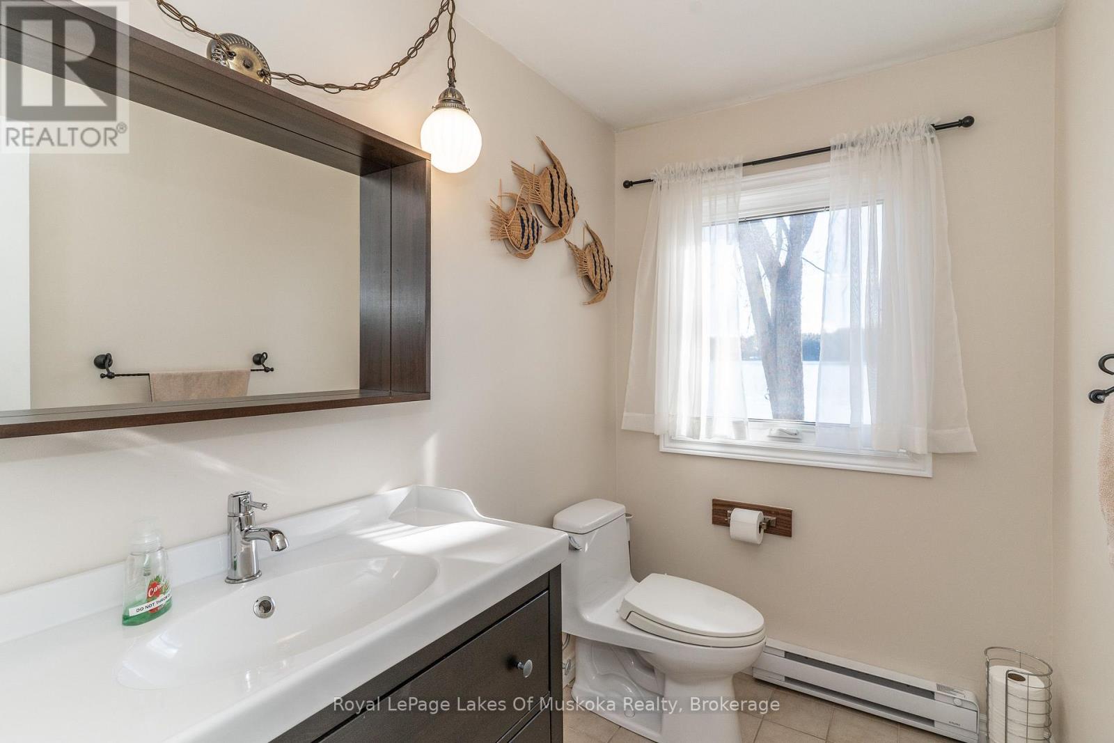 1003 HEINTZMAN GATE - 10