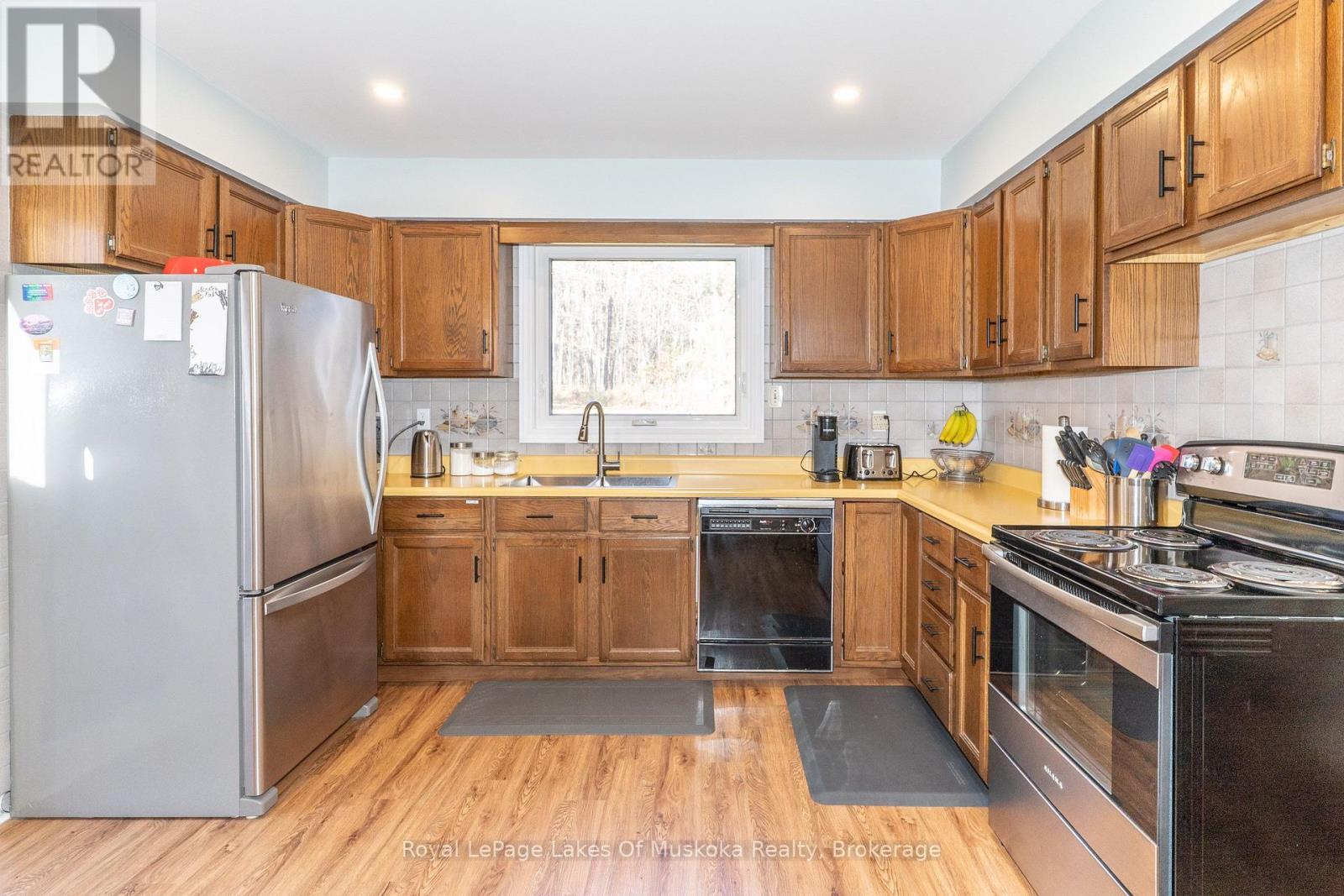 1003 HEINTZMAN GATE - 14