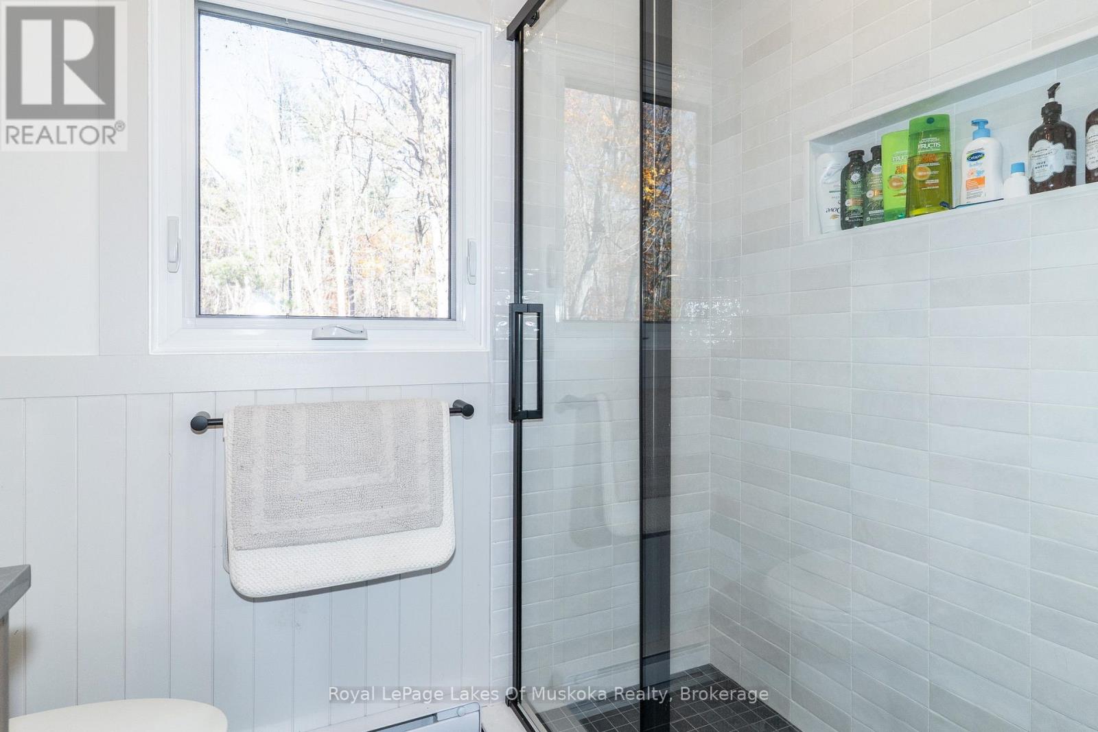 1003 HEINTZMAN GATE - 23