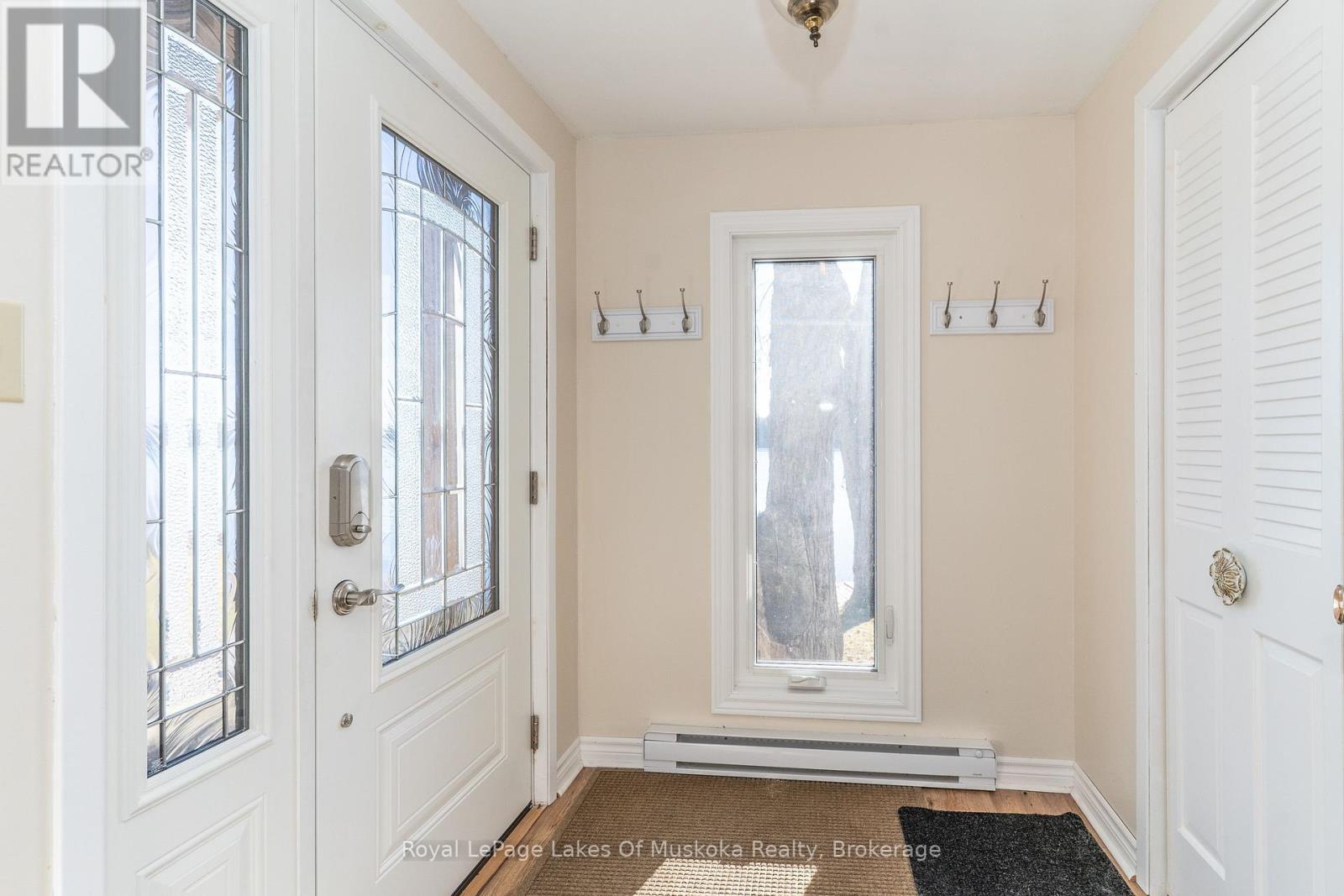1003 HEINTZMAN GATE - 6