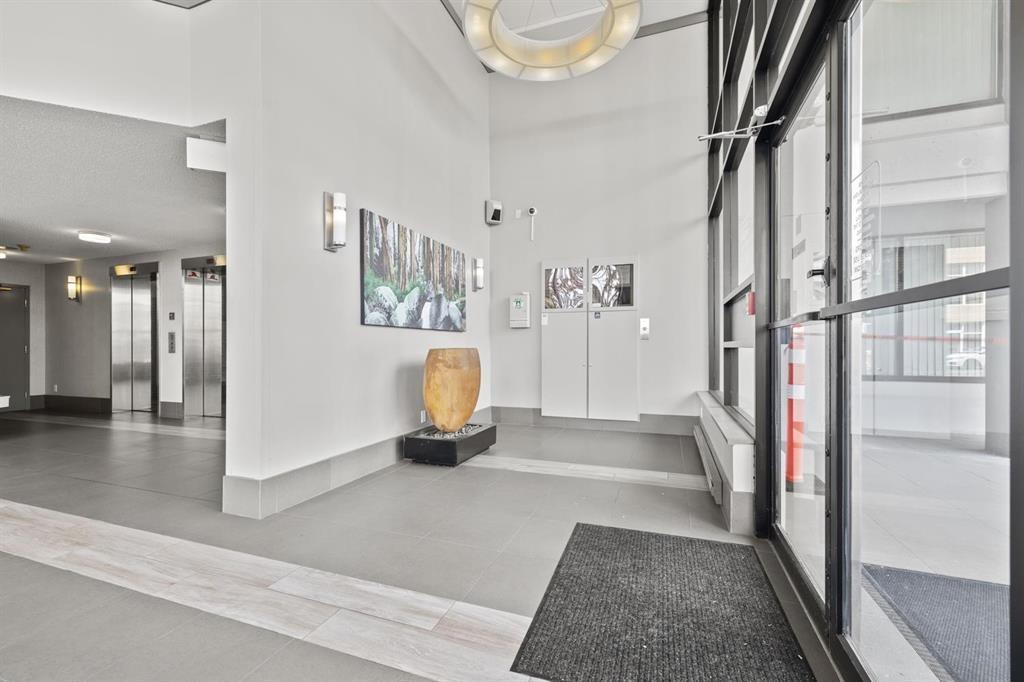 #1501-11920 80 Avenue, Delta