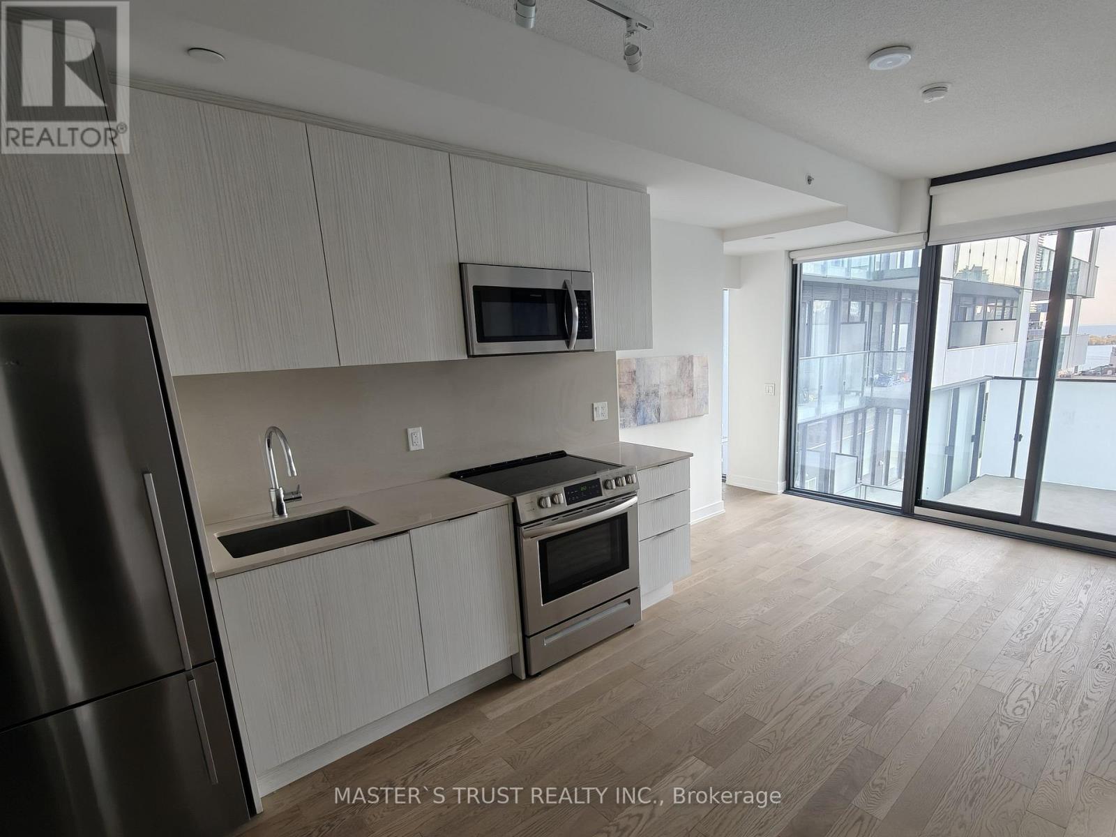 #2608 25 RICHMOND STREET E - 6