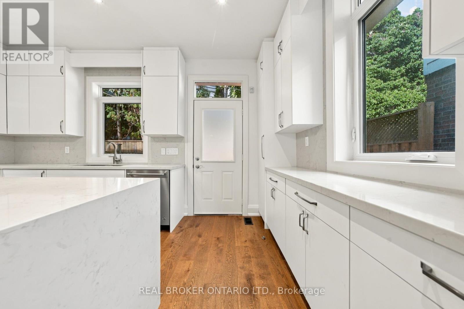 26 BISHOP STREET - 12