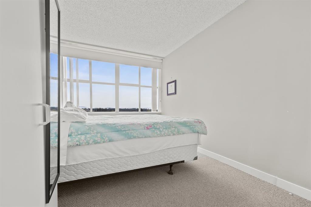 #1501-11920 80 Avenue, Delta