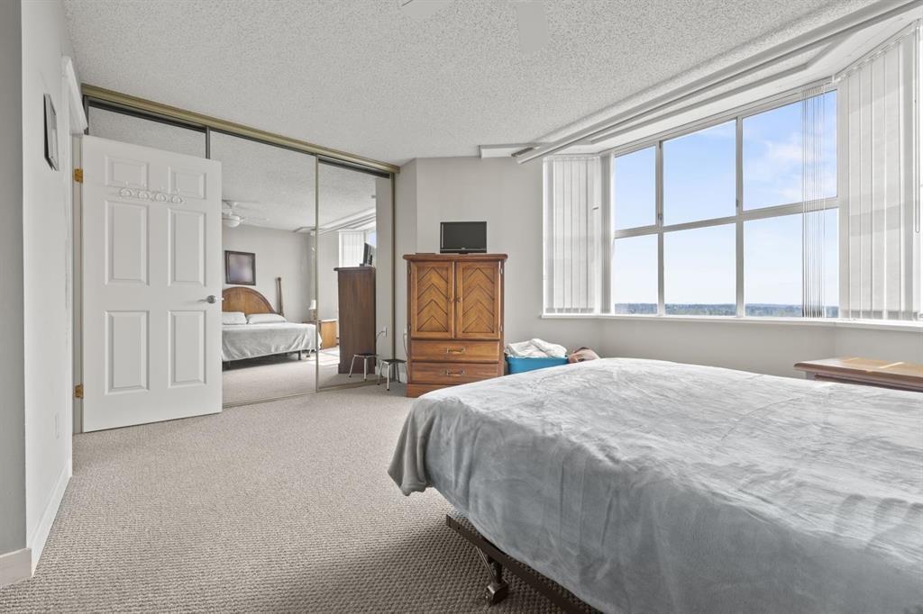 #1501-11920 80 Avenue, Delta
