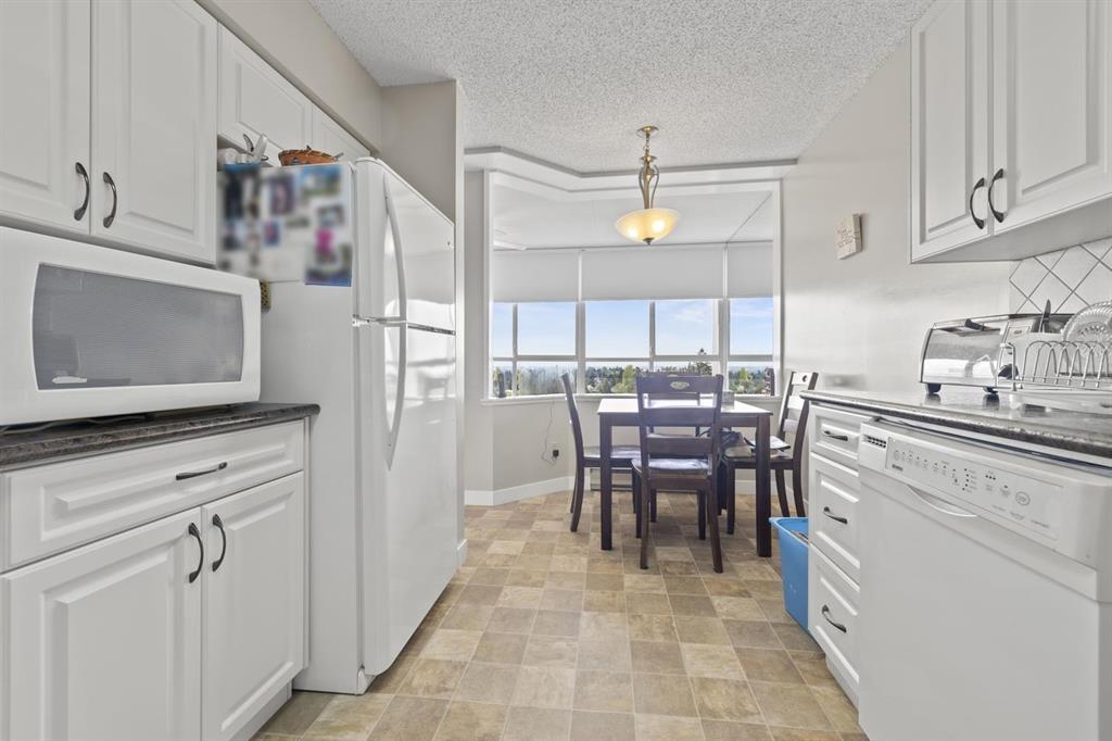 #1501-11920 80 Avenue, Delta