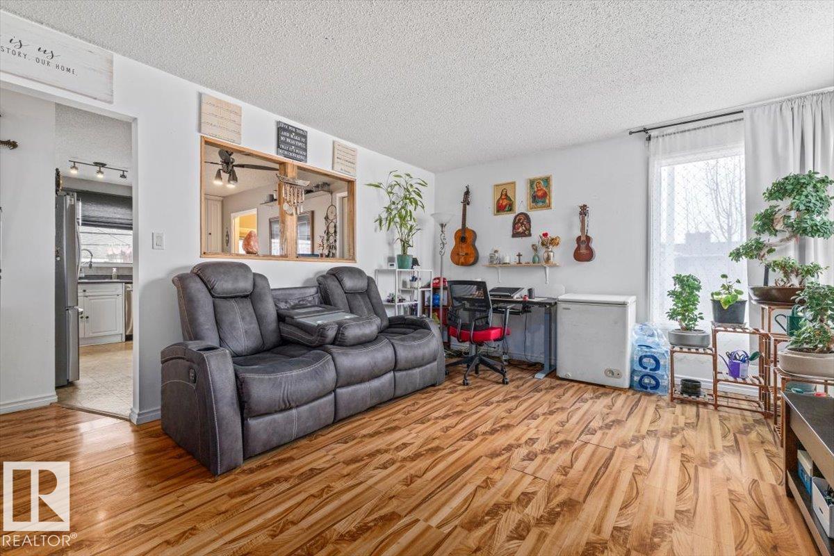 Property photograph 11 for MLS E4514701