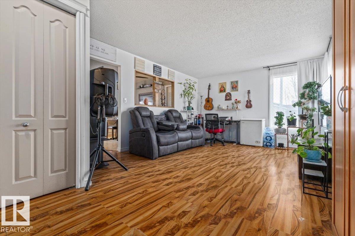 Property photograph 9 for MLS E4514701