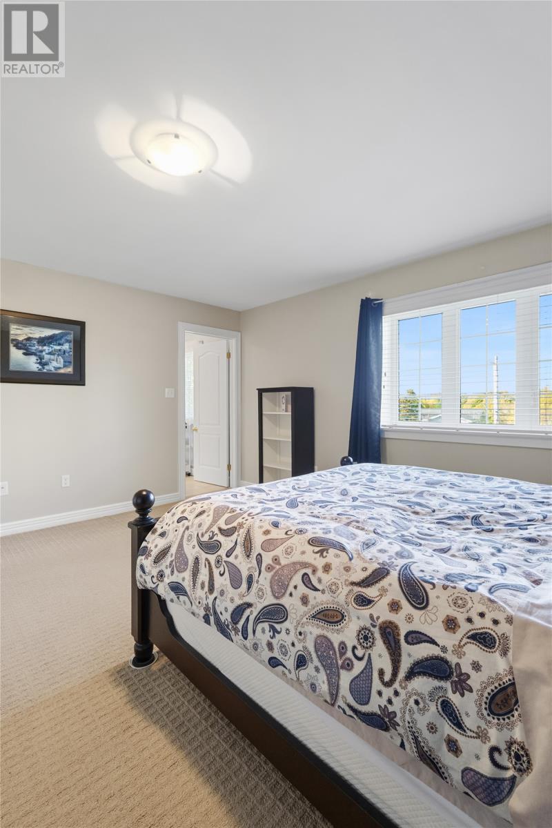 32 Cadigans Road - 33