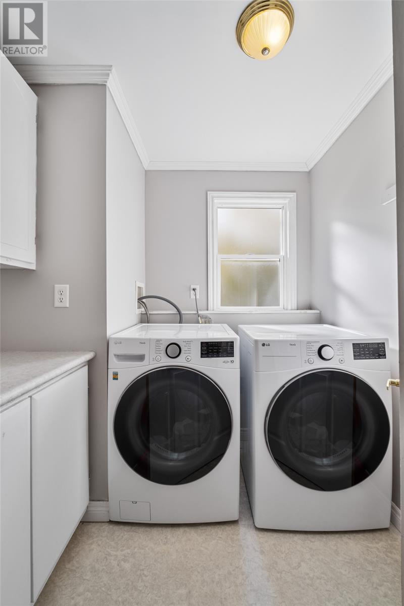 61 Bennett Avenue - 13