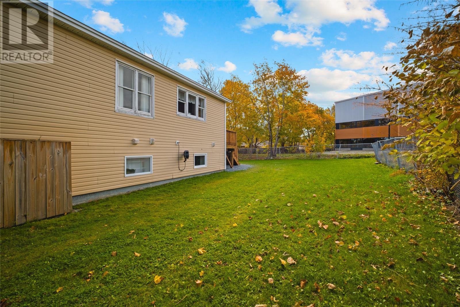 61 Bennett Avenue - 26