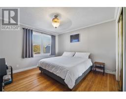 61 Bennett Avenue thumbnail 15