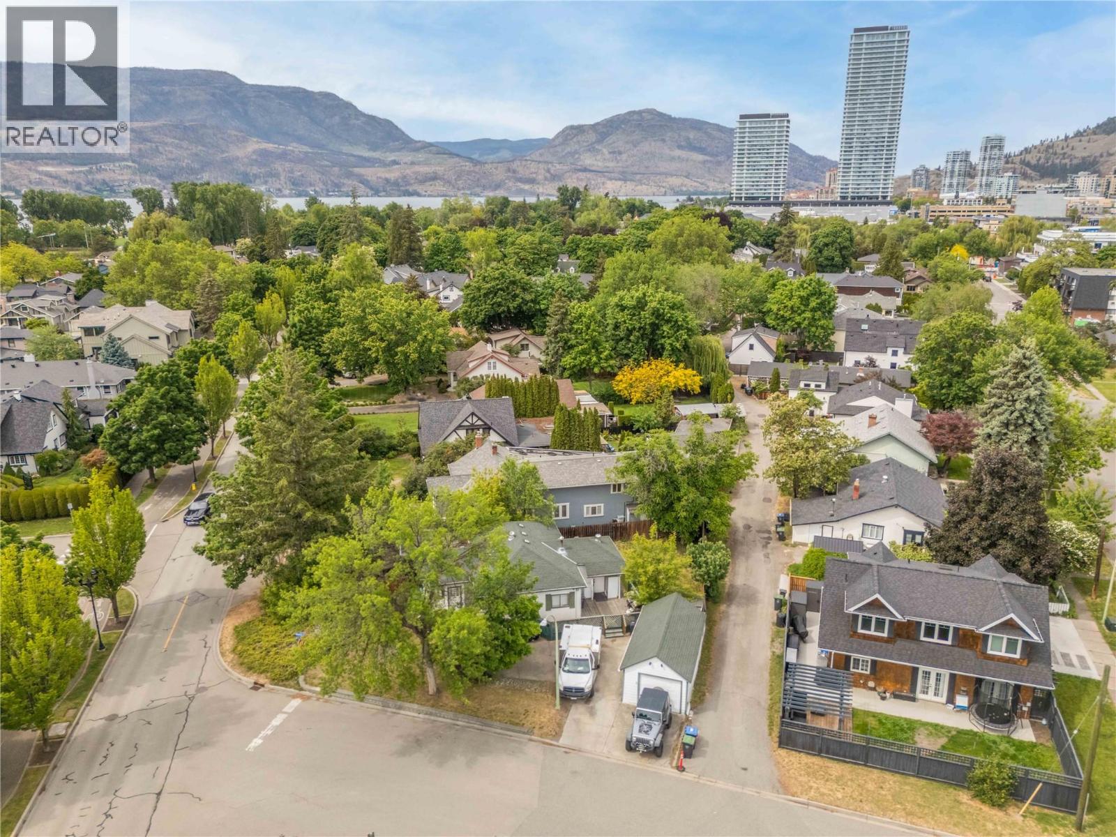  1967 Abbott Street, Kelowna