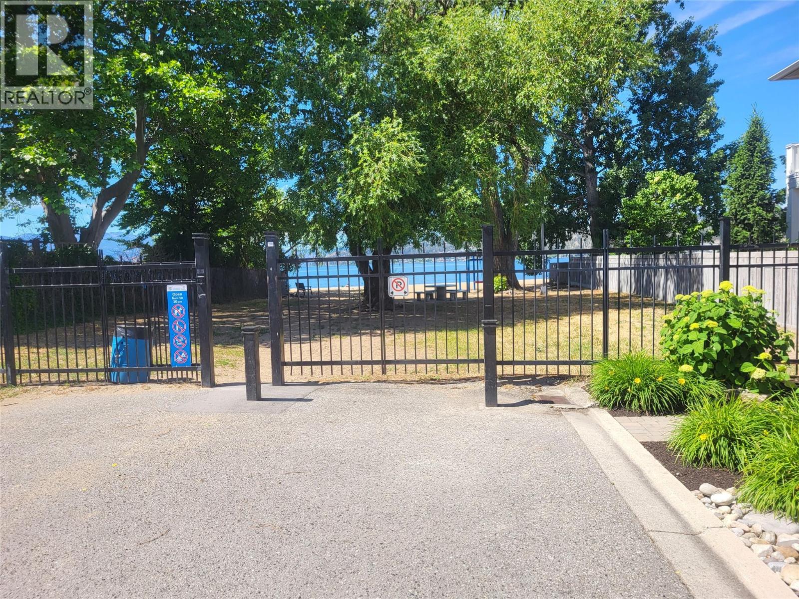 1967 Abbott Street, Kelowna