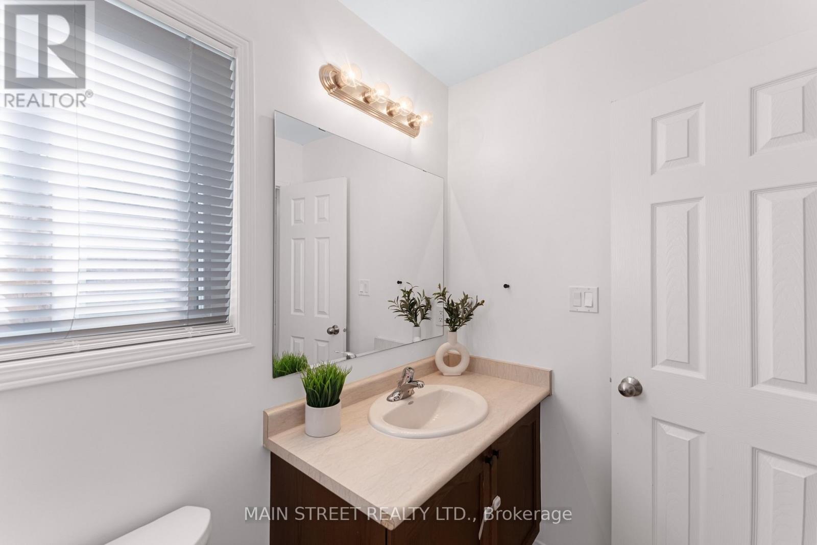 142 Orr Drive, Bradford West Gwillimbury photo 27