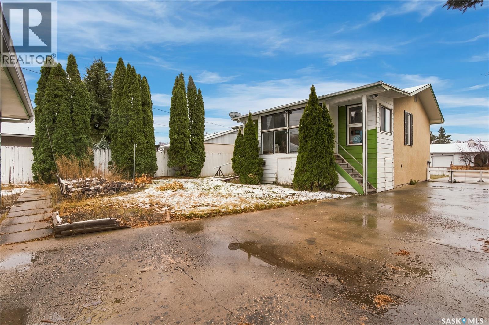 145 4th STREET, Pilot Butte — photo 34