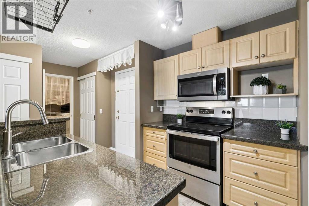 307, 290 Shawville Way SE, Calgary — photo 3