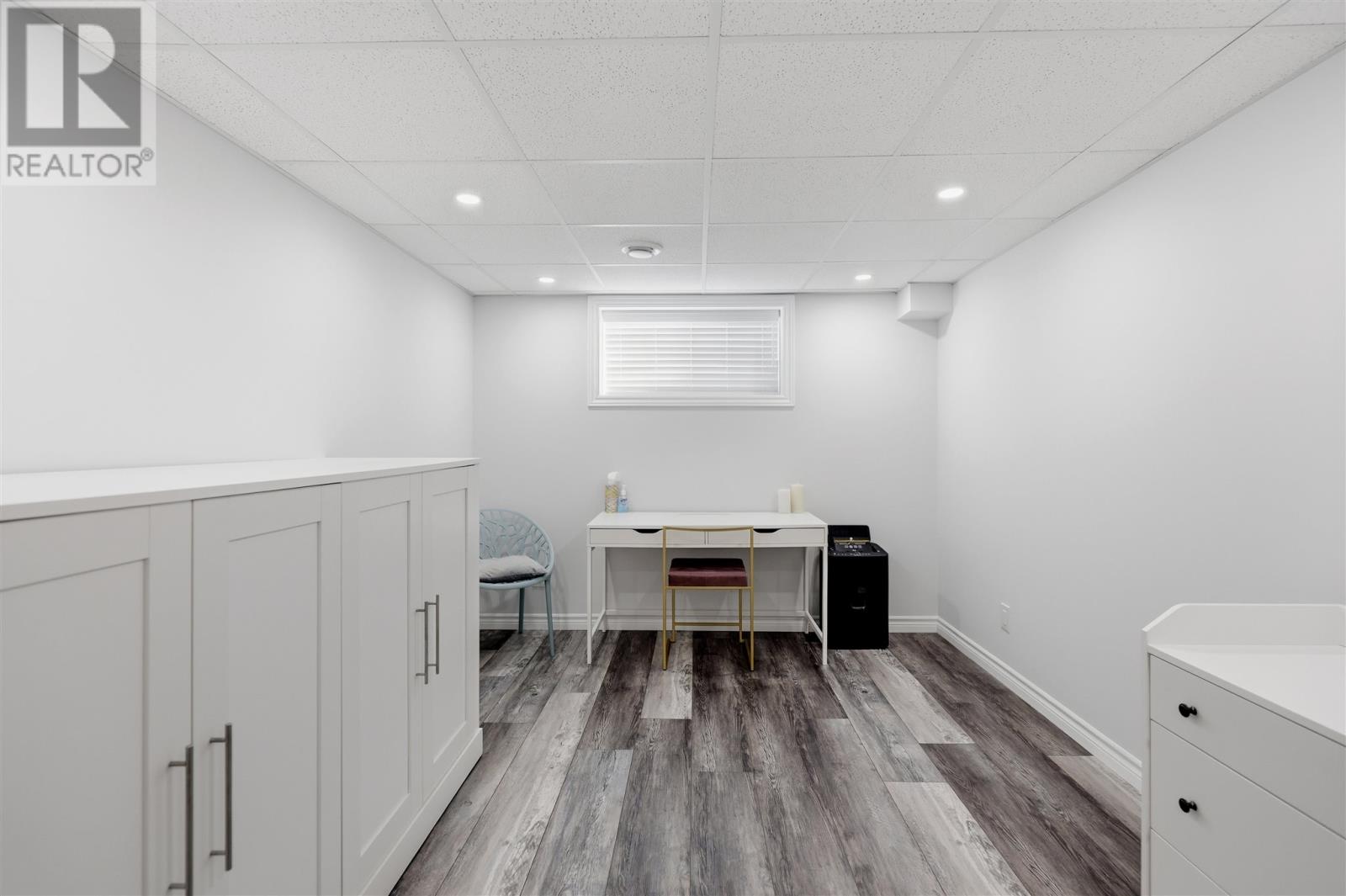 76 Crestwood AVE - 29