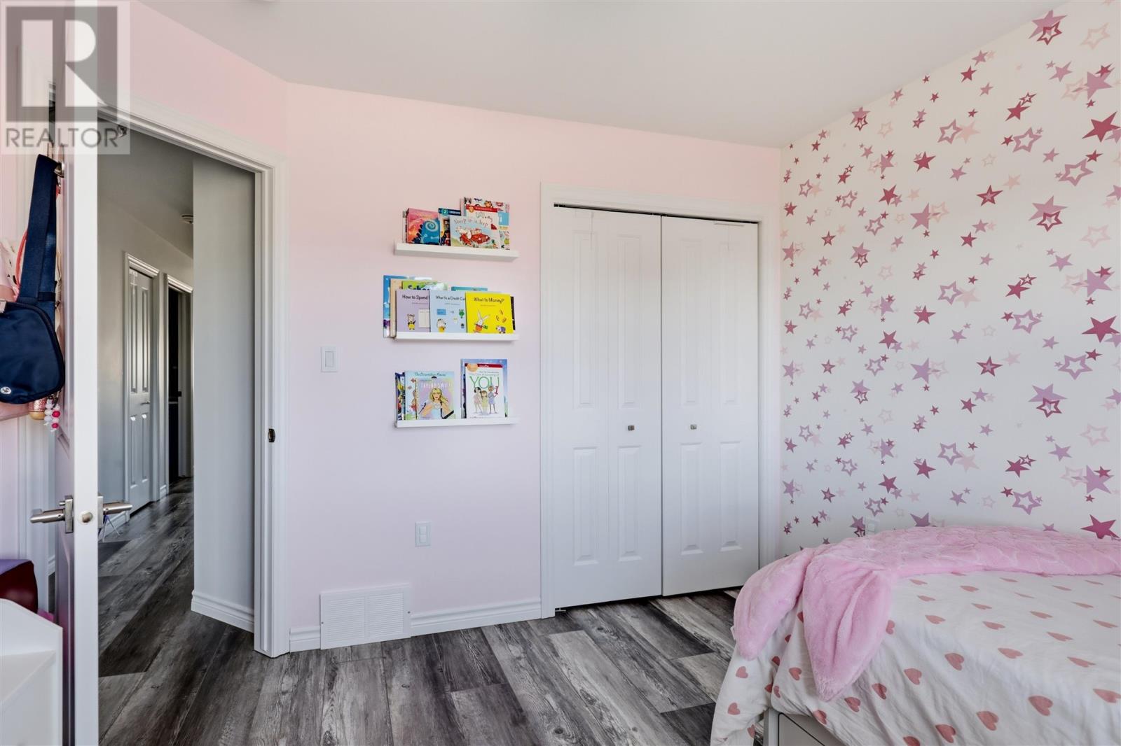 76 Crestwood AVE - 21