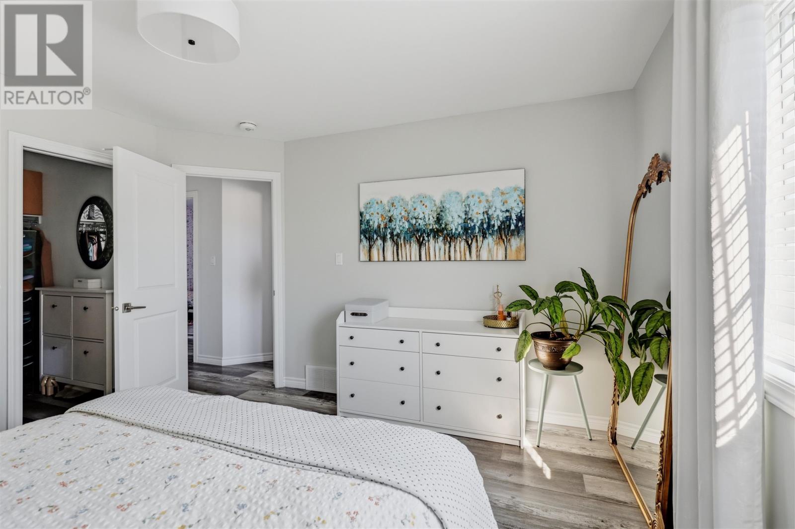 76 Crestwood AVE - 15