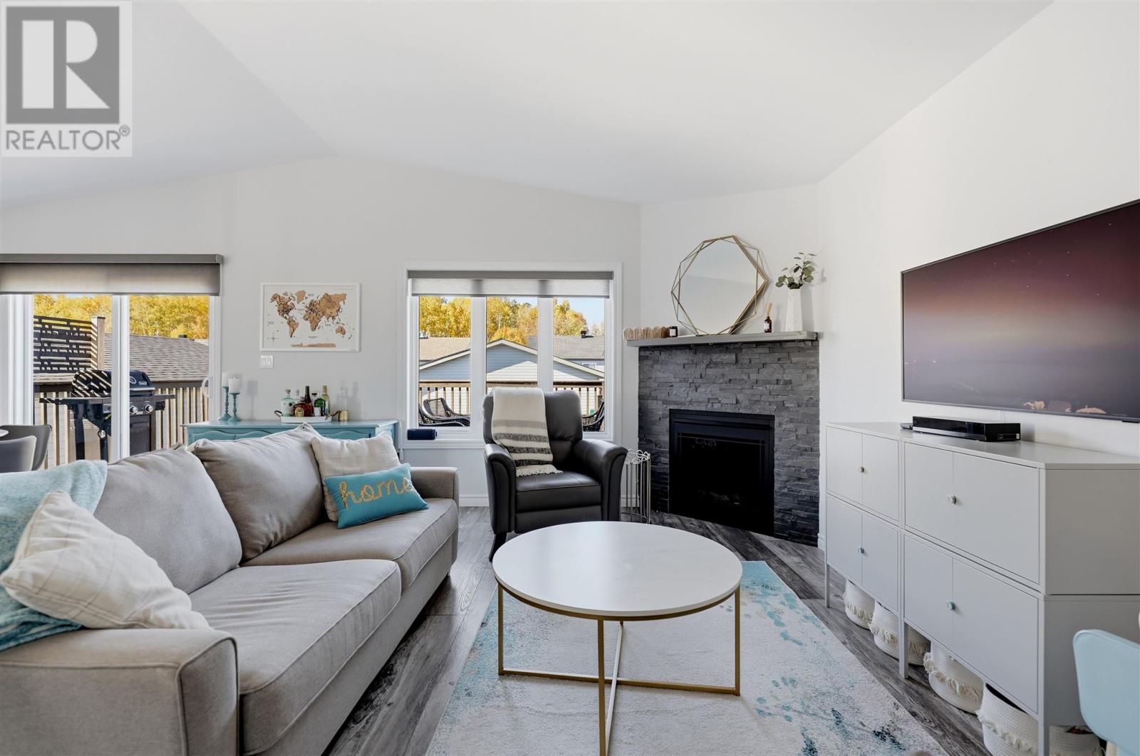76 Crestwood AVE - 5