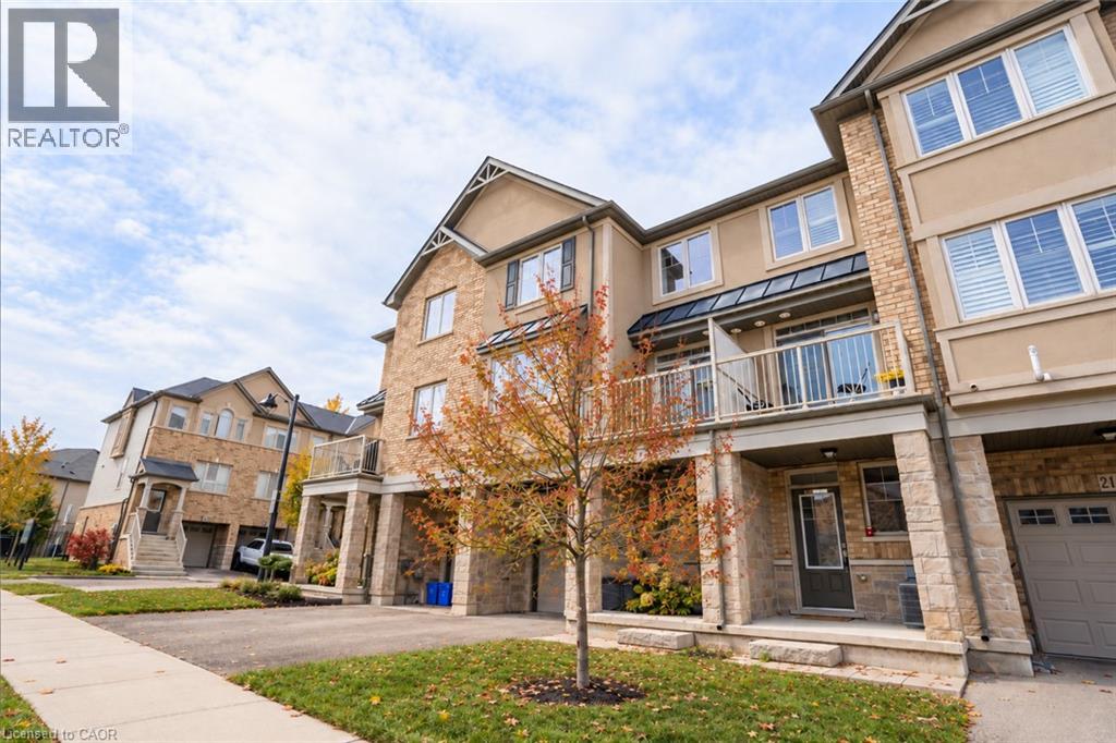 209 WESTBANK Trail, Stoney Creek — photo 3