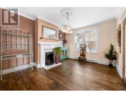 62 Leslie Street thumbnail 16