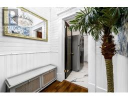 62 Leslie Street thumbnail 18
