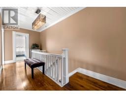 62 Leslie Street thumbnail 22