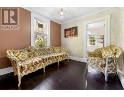 62 Leslie Street thumbnail 23