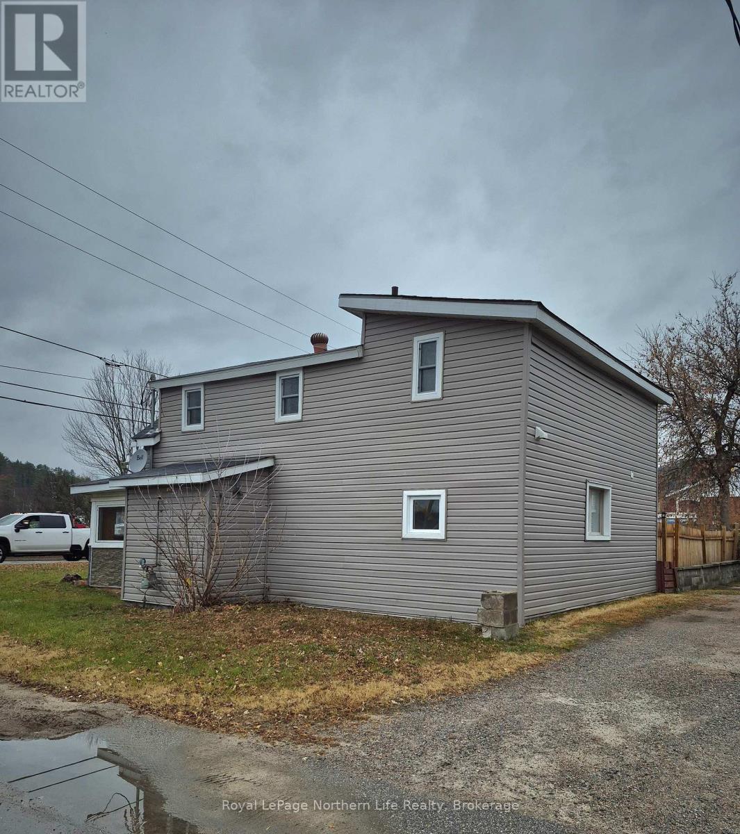 299 GORMAN STREET, Mattawa — photo 4