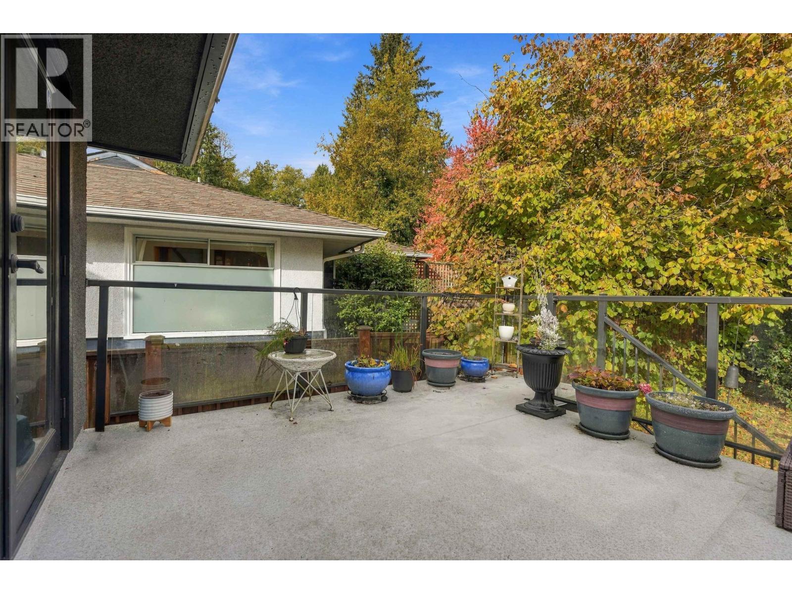 444 Evergreen Place, North Vancouver — photo 36